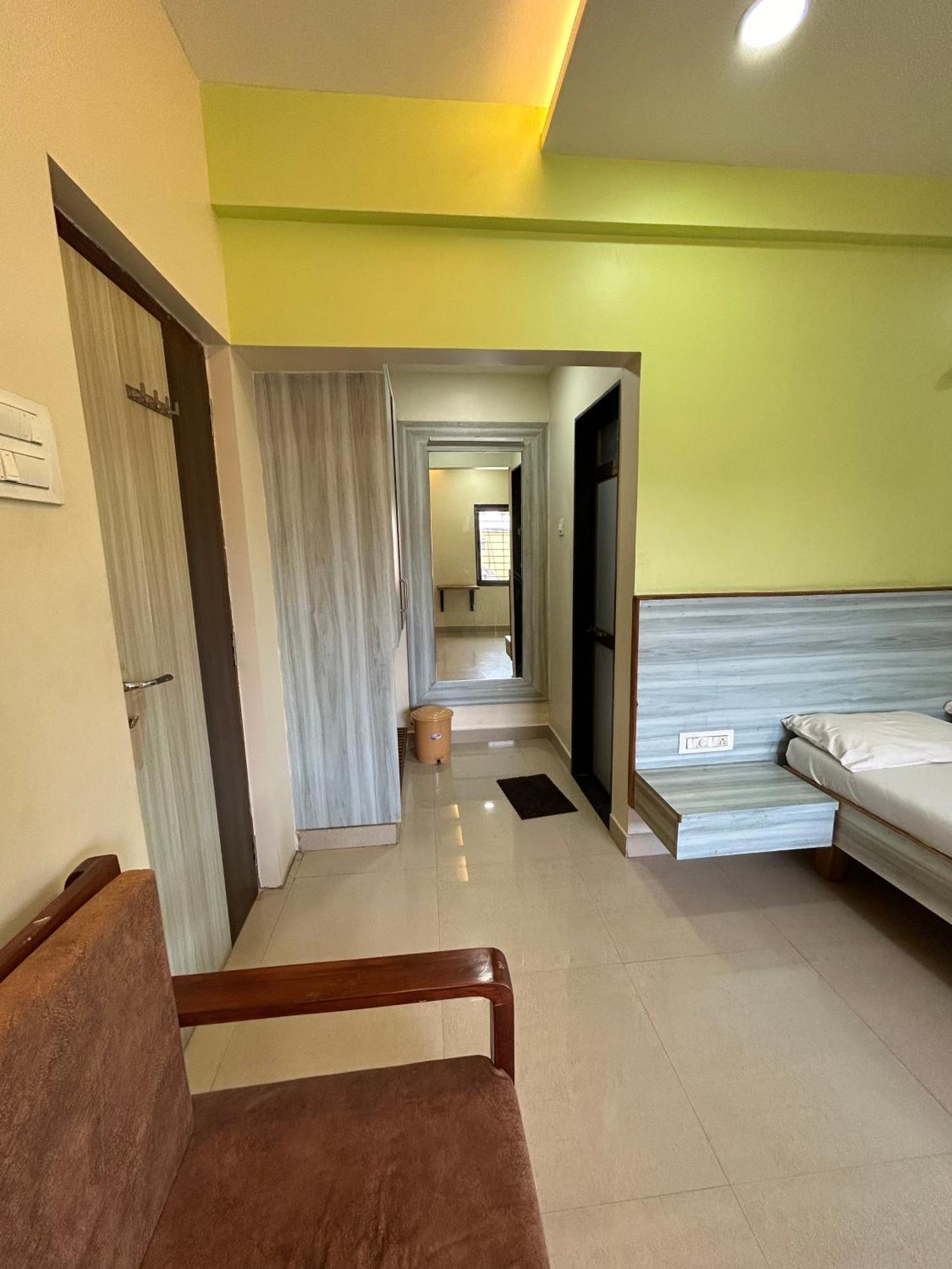 Hotel Aaba'S Gomantak Sawantwadi Exterior photo